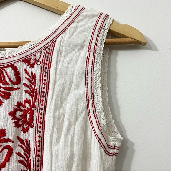 Revolve Tularosa S Kirsten White Embroidered Cotton Cottagecore Boho Midi Dress - Picture 6 of 11